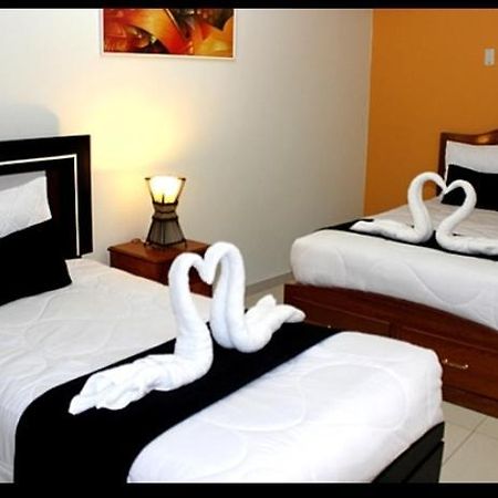 Hostal Universal Huaraz Luaran gambar